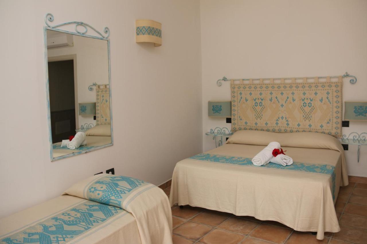 Hotel Altura Villasimius Eksteriør bilde